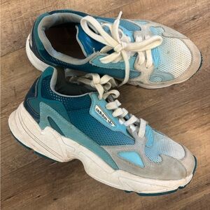 Adidas Turquoise and Cream Athletic Shoes
